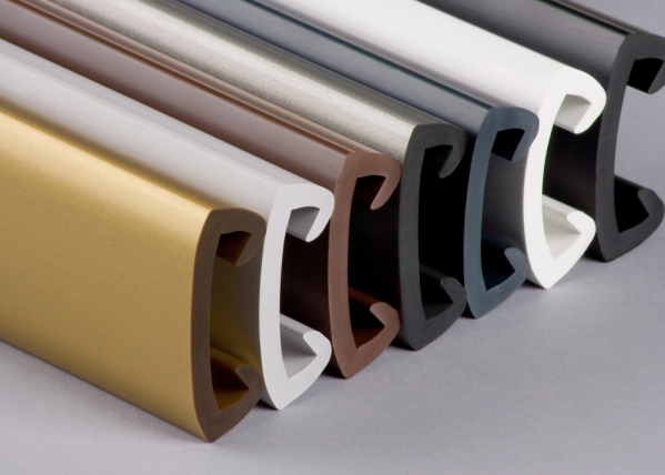 Kunststoffhandlauf für 40 x 8mm, gold
 25 Meter